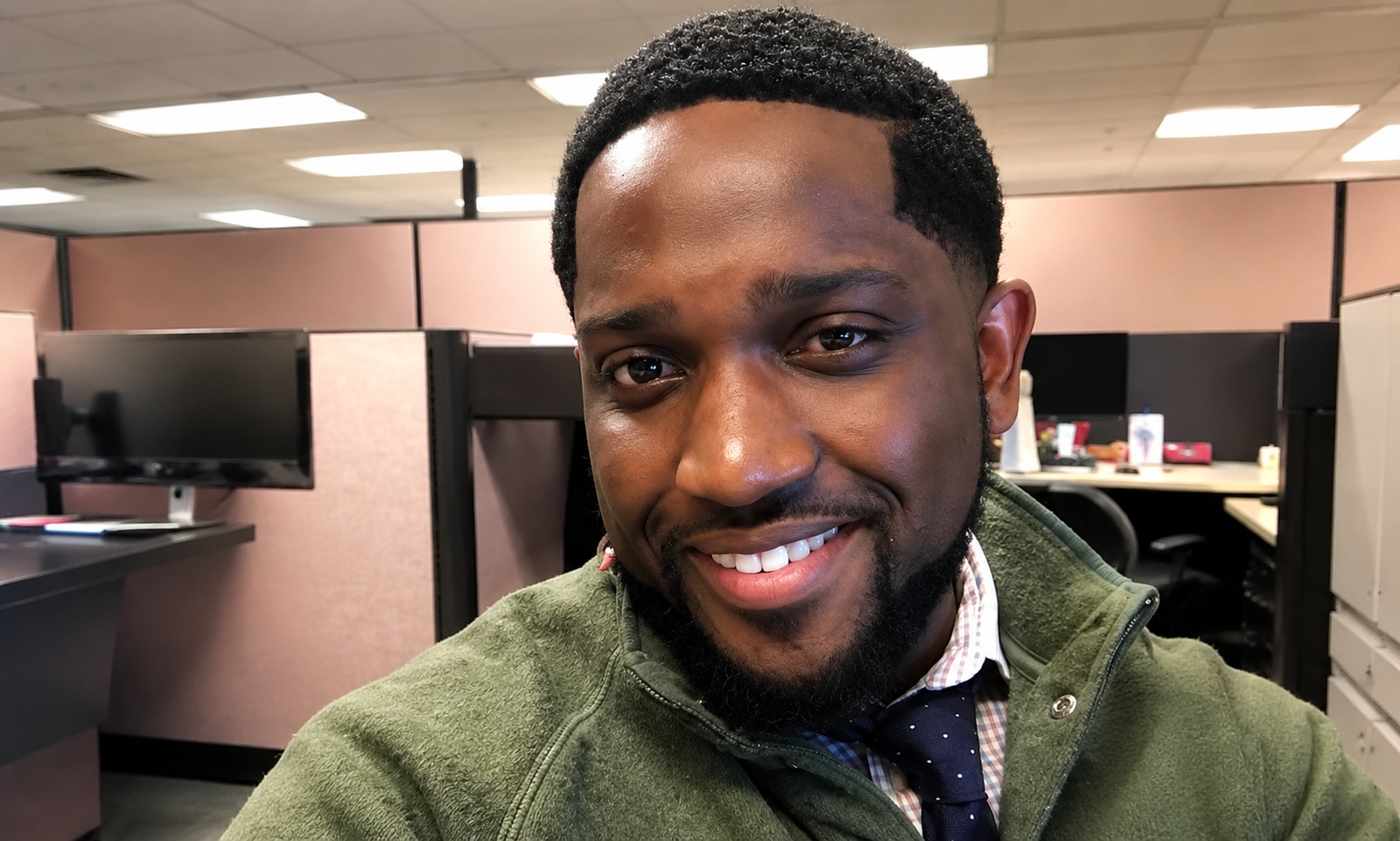 Ike Ejiochi Net Worth and ABC correspondent profile